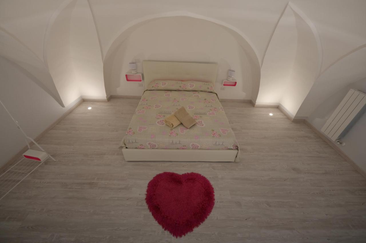 Bed Casa Vacanza Via Gallipoli - Corte Bari Brindisi Exterior photo